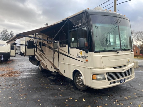 USED 2007 FLEETWOOD BOUNDER 32K CLASS A GAS RV #1349-1