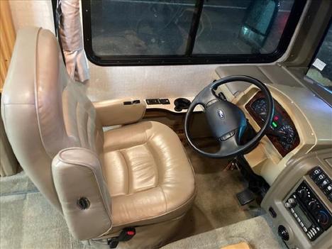 USED 2007 FLEETWOOD BOUNDER 32K CLASS A GAS RV #1349-26