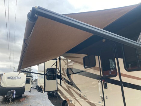USED 2007 FLEETWOOD BOUNDER 32K CLASS A GAS RV #1349-38