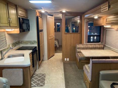 USED 2007 FLEETWOOD BOUNDER 32K CLASS A GAS RV #1349-5