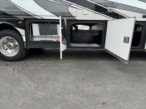 USED 2019 THOR MOTORCOACH MIRAMAX 37.1 CLASS A GAS RV #1370-15