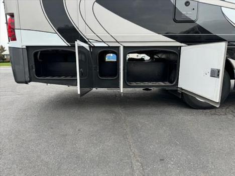 USED 2019 THOR MOTORCOACH MIRAMAX 37.1 CLASS A GAS RV #1370-16