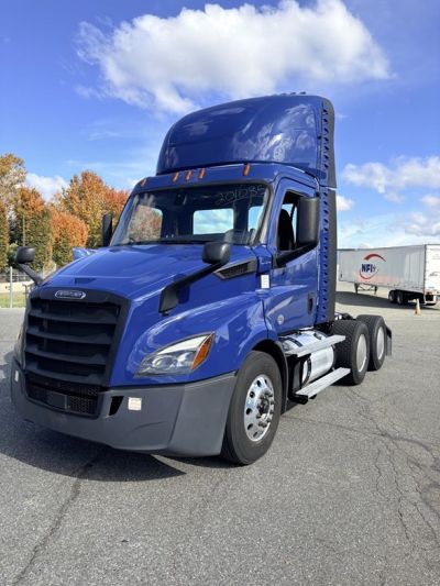 2020 FREIGHTLINER CASCADIA 116 Daycab #19194