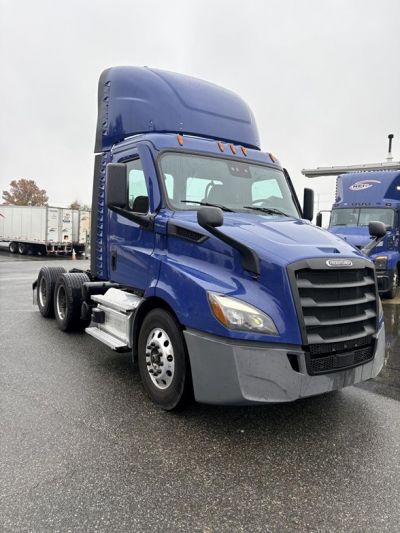 2021 FREIGHTLINER CASCADIA 116 Daycab #19201