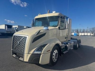2020 VOLVO VNR64T300 Daycab #19211 2020 VOLVO VNR64T300 Daycab #19211