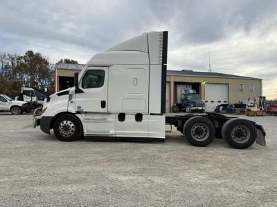 2021 FREIGHTLINER CASCADIA 116 Sleeper #19287