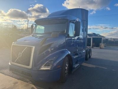2021 VOLVO VNR64T640 Sleeper #19745 2021 VOLVO VNR64T640 Sleeper #19745