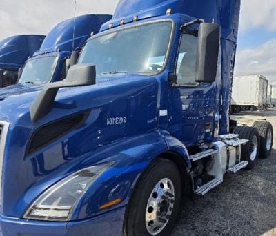 2021 VOLVO VNR64T300 Daycab #19800 2021 VOLVO VNR64T300 Daycab #19800