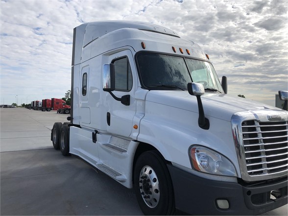 Freightliner Columbus Ne >> 2015 Freightliner Cascadia 125 Sleeper For Sale 4962 Freightliner Columbus Ne >> 2015 Freightliner Cascadia 125 Sleeper For Sale 4962