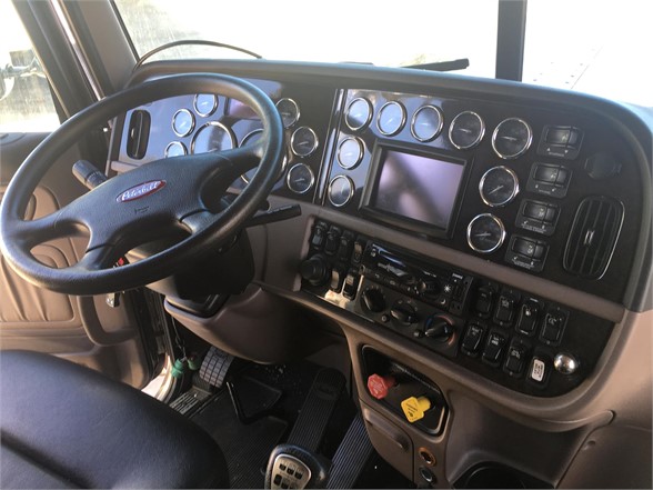 2019 Peterbilt 389 Sleeper For Sale