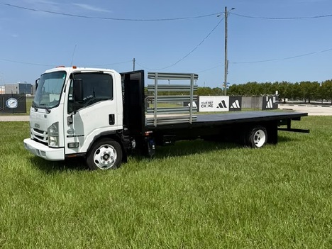 2017 ISUZU NRR Flatbed Truck