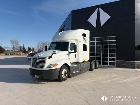 2020 INTERNATIONAL LT625 Sleeper #1343