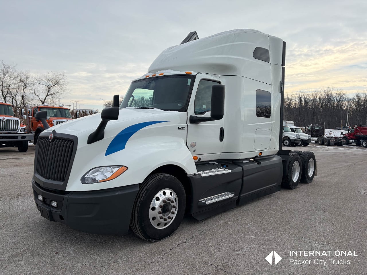 2021 INTERNATIONAL LT625 Sleeper #1 2021 INTERNATIONAL LT625 Sleeper #1