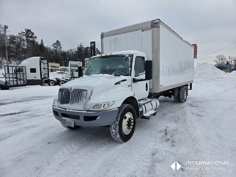 2020 INTERNATIONAL MV Van Truck #1717