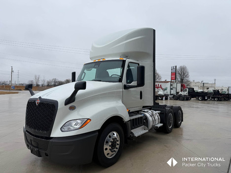 2027-international-lt-daycab #1732