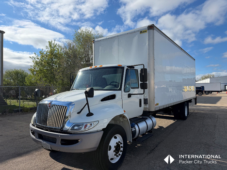 2016 INTERNATIONAL 4300 Van Truck #1745
