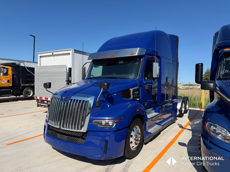 2024 WESTERN STAR 57X Sleeper #1752