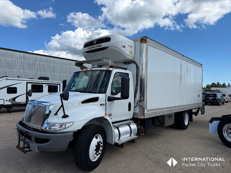 2019 INTERNATIONAL MV Reefer Truck #1759