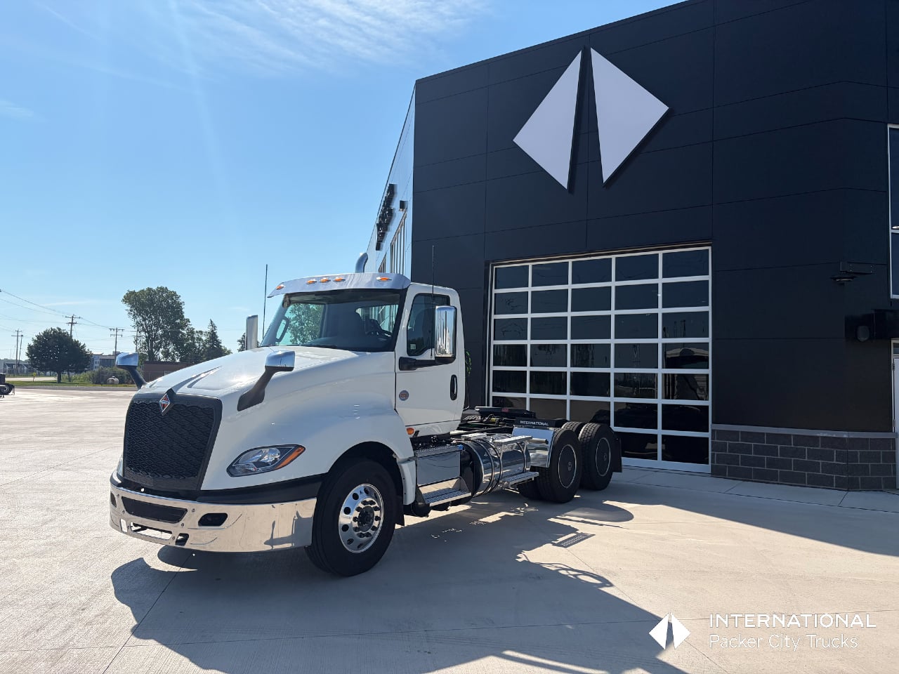 2027 INTERNATIONAL LT Daycab #1 2027 INTERNATIONAL LT Daycab #1