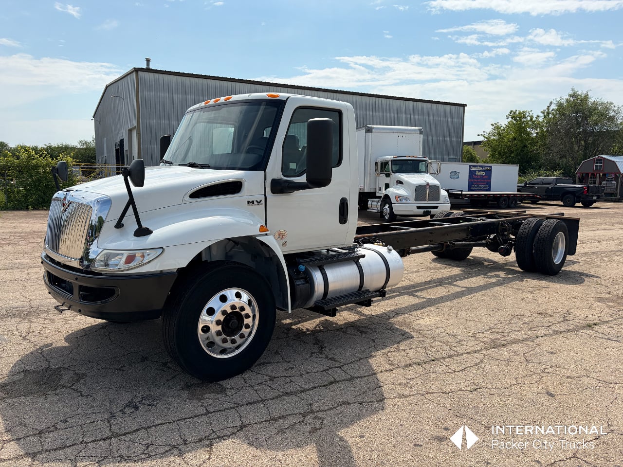2020 INTERNATIONAL MV Cab Chassis Truck #1 2020 INTERNATIONAL MV Cab Chassis Truck #1
