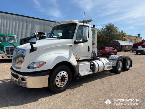 2020-international-lt-daycab #1785