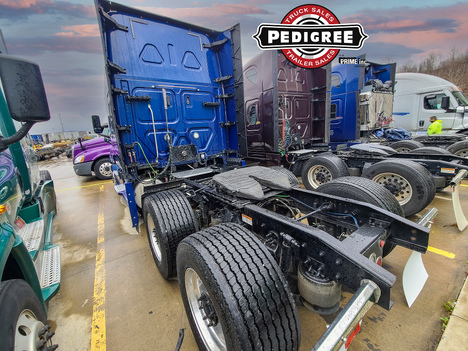 cascadia freightliner tandem payment