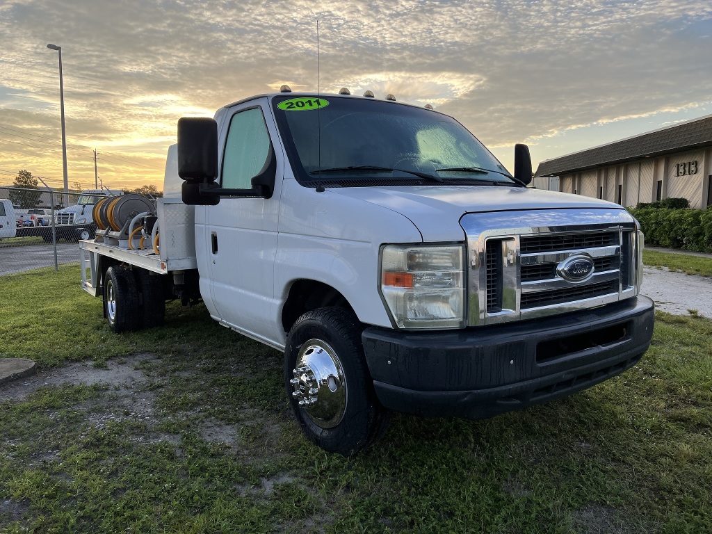 2011 FORD E-450 Cab and Chassis Cab Chassis Truck #1