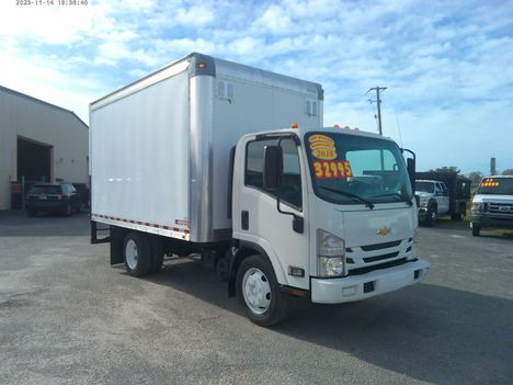 2018 CHEVROLET W4500 Cab Chassis Truck #2587