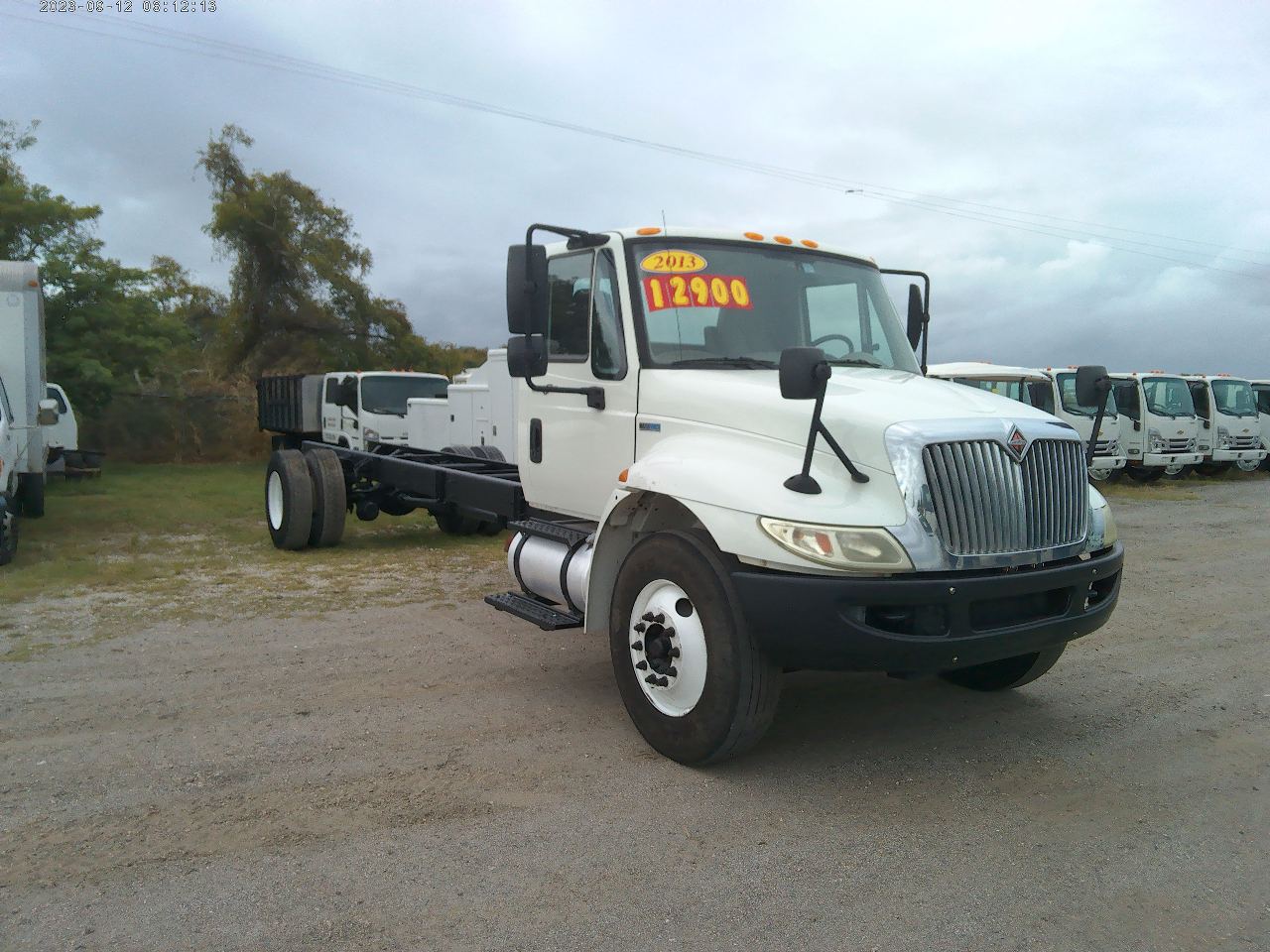 2013 INTERNATIONAL 4300 Cab Chassis Truck #1