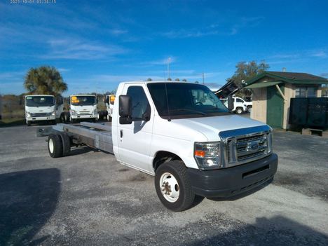 2011 FORD E-450 Cab Chassis Truck #2602