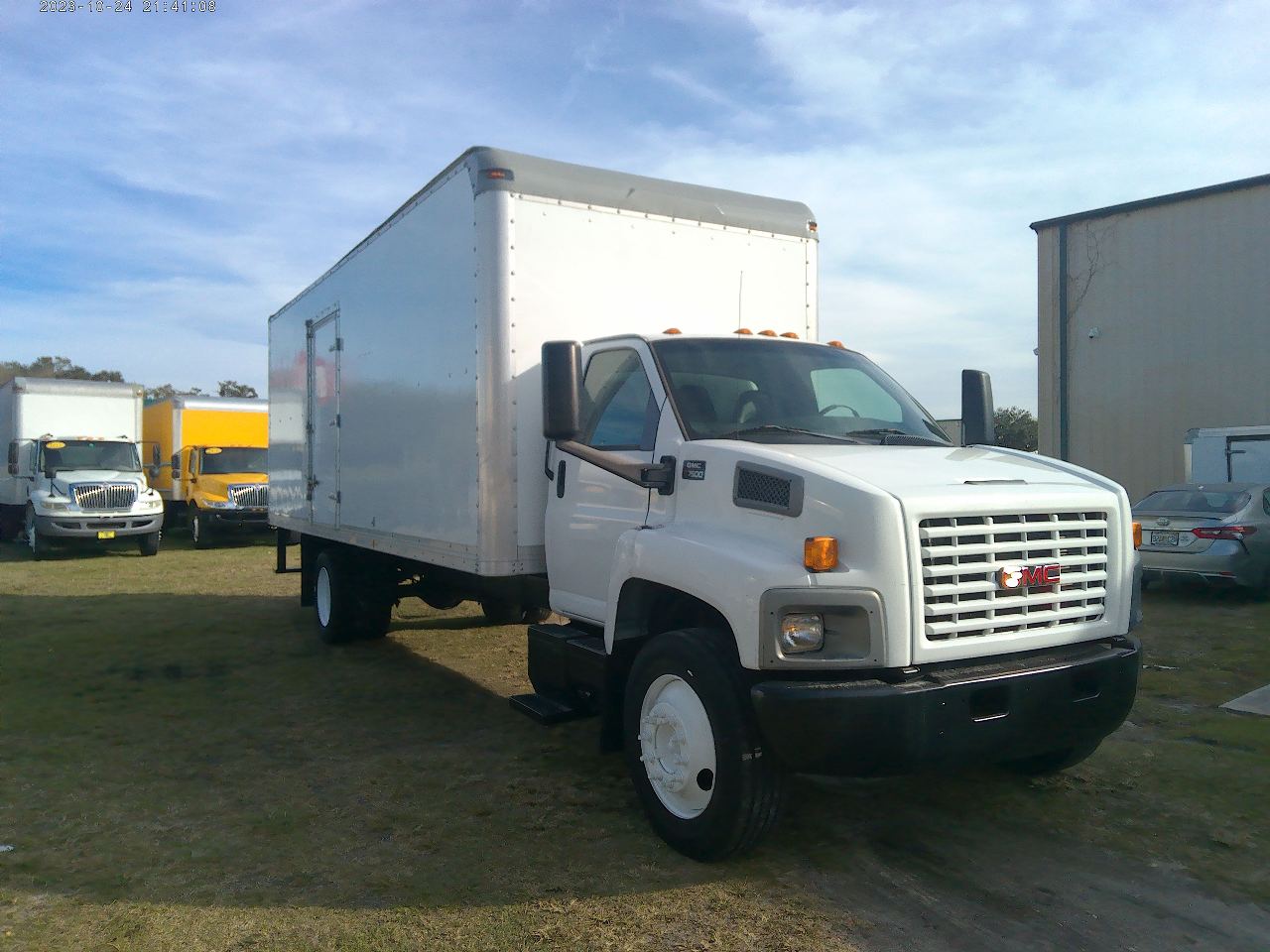 2007 gmc savana box truck for sale