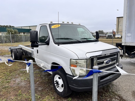 2011 FORD E450 Cab Chassis Truck #2667