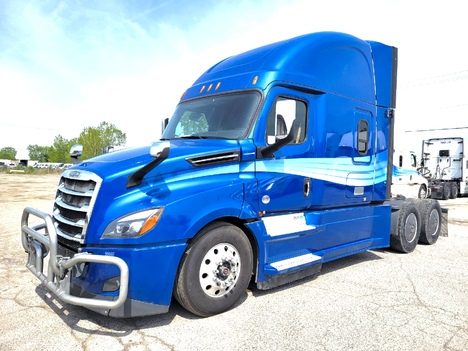2020 FREIGHTLINER CASCADIA Single Axle Sleeper