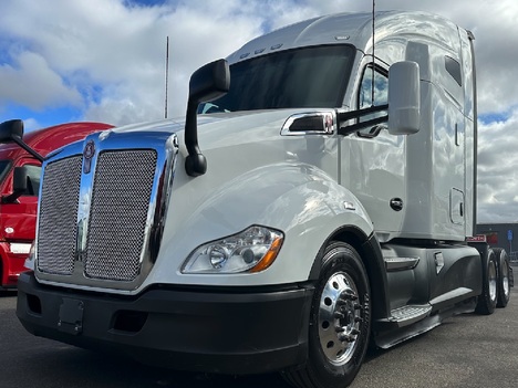 2020 KENWORTH T680 Sleeper