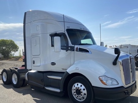 2019 KENWORTH T680 Sleeper