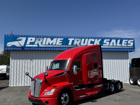 2022 KENWORTH T680 Sleeper