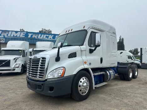 2019-freightliner-cascadia-113-sleeper #1974