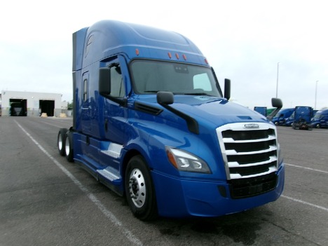 2022 FREIGHTLINER CASCADIA 126 Sleeper