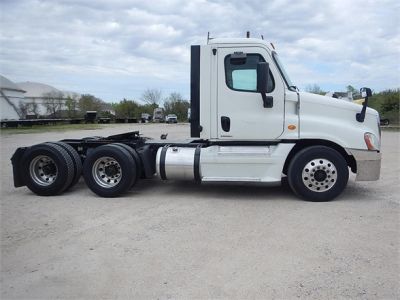 USED 2012 FREIGHTLINER CASCADIA 125 DAYCAB TRUCK #2878-4