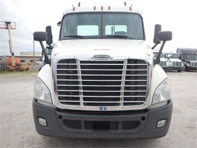 USED 2012 FREIGHTLINER CASCADIA 125 DAYCAB TRUCK #2880-2