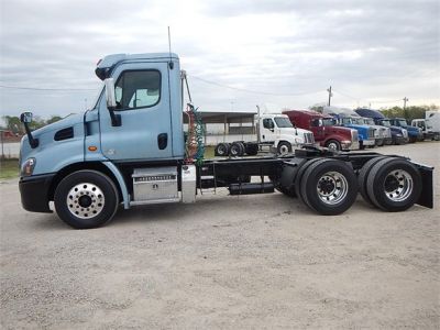 USED 2015 FREIGHTLINER CASCADIA 113 DAYCAB TRUCK #2882-5