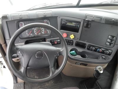 USED 2012 FREIGHTLINER CASCADIA 125 DAYCAB TRUCK #2884-11
