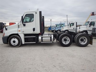 USED 2012 FREIGHTLINER CASCADIA 125 DAYCAB TRUCK #2884-5