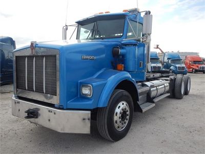USED 2001 KENWORTH T800 DAYCAB TRUCK #2899-3