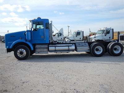 USED 2000 KENWORTH T800 DAYCAB TRUCK #2902-5