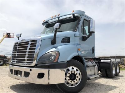 USED 2014 FREIGHTLINER CASCADIA 113 DAYCAB TRUCK #2906-3