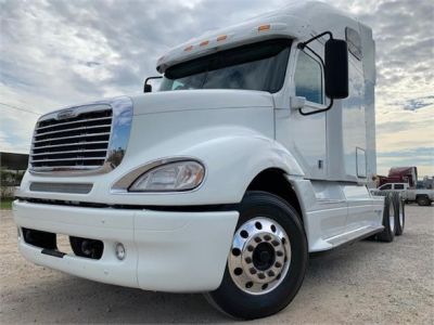 USED 2013 FREIGHTLINER COLUMBIA 120 GLIDER KIT TRUCK #3030-3
