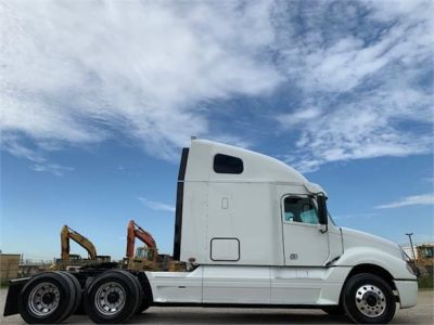 USED 2013 FREIGHTLINER COLUMBIA 120 GLIDER KIT TRUCK #3030-4
