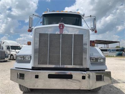 USED 2005 KENWORTH T800 DAYCAB TRUCK #3032-2