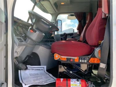 USED 2013 FREIGHTLINER COLUMBIA 120 GLIDER KIT TRUCK #3056-15